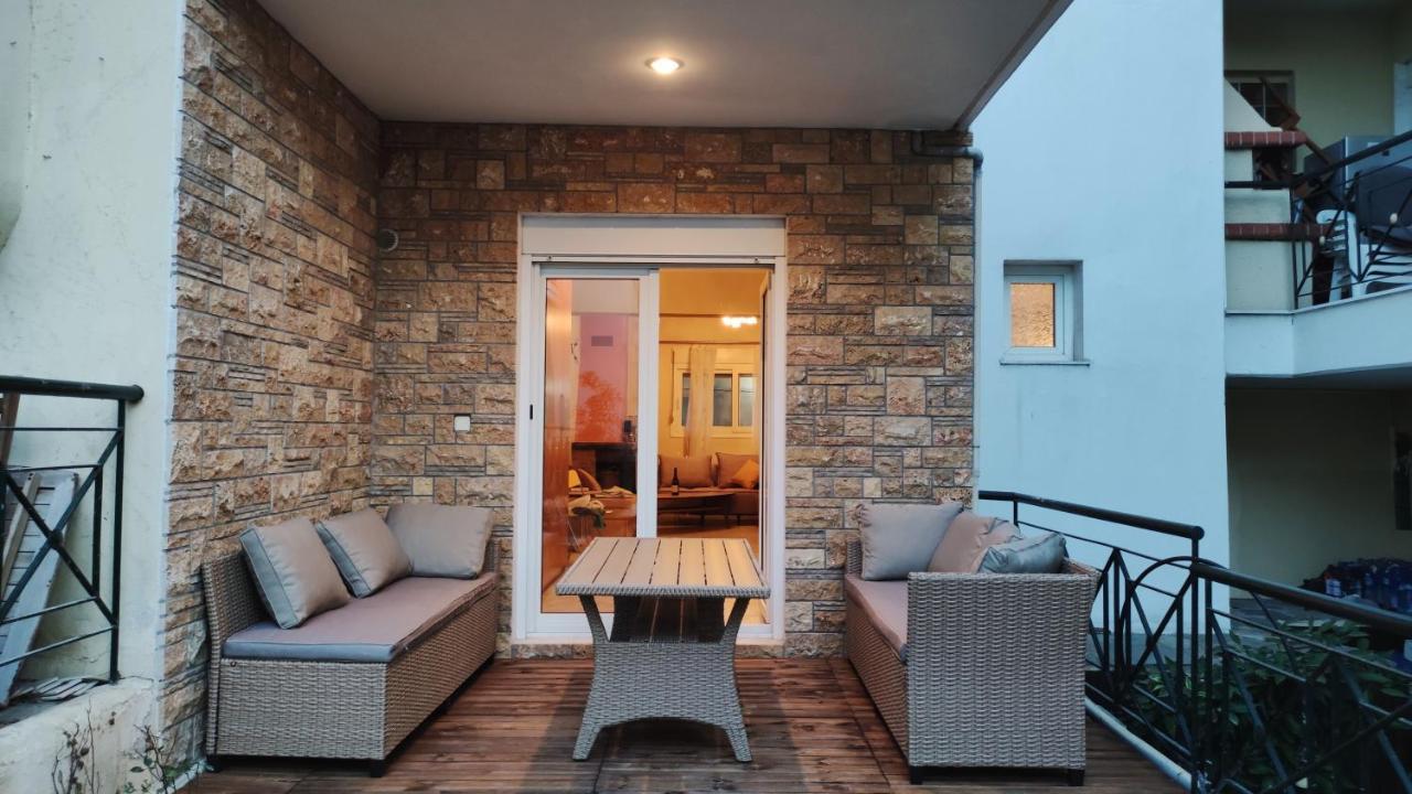 The Golden Guest House Peraia  Exterior photo